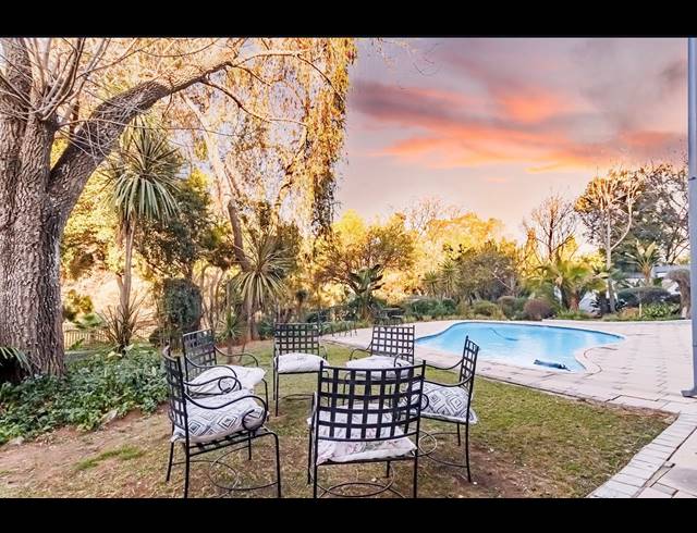 6 bed property to rent in EDENBURG